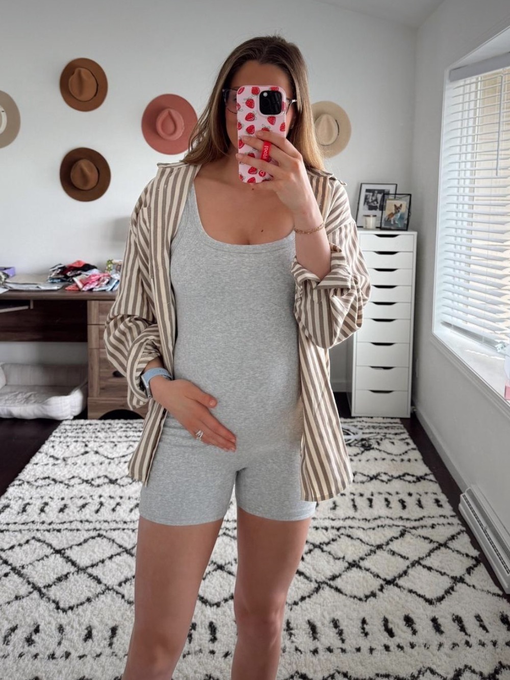 STRIPED BUTTON DOWN SHIRT